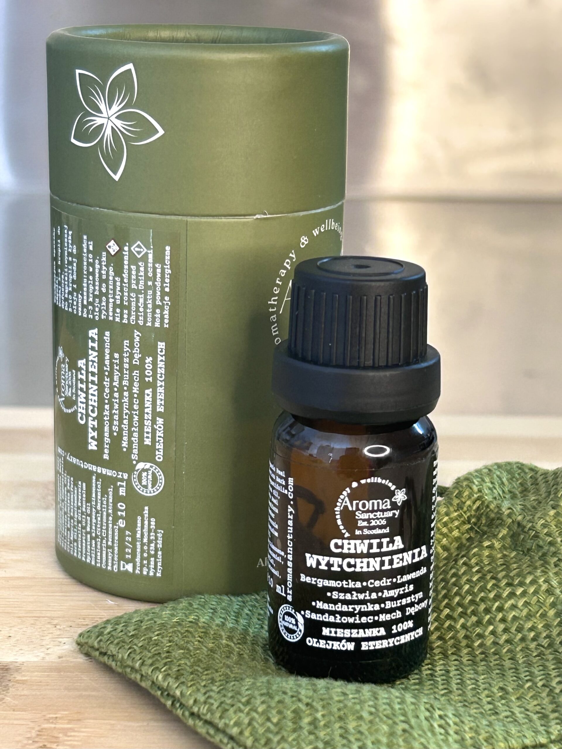 CHWILA WYTCHNIENIA – blend olejków eterycznych 10 ml - obrazek 2